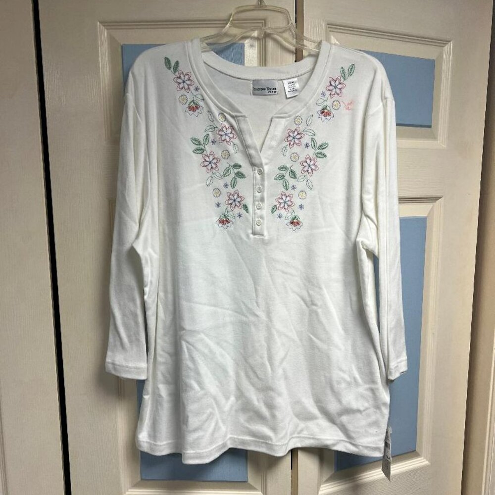 Madison Taylor Women's Top